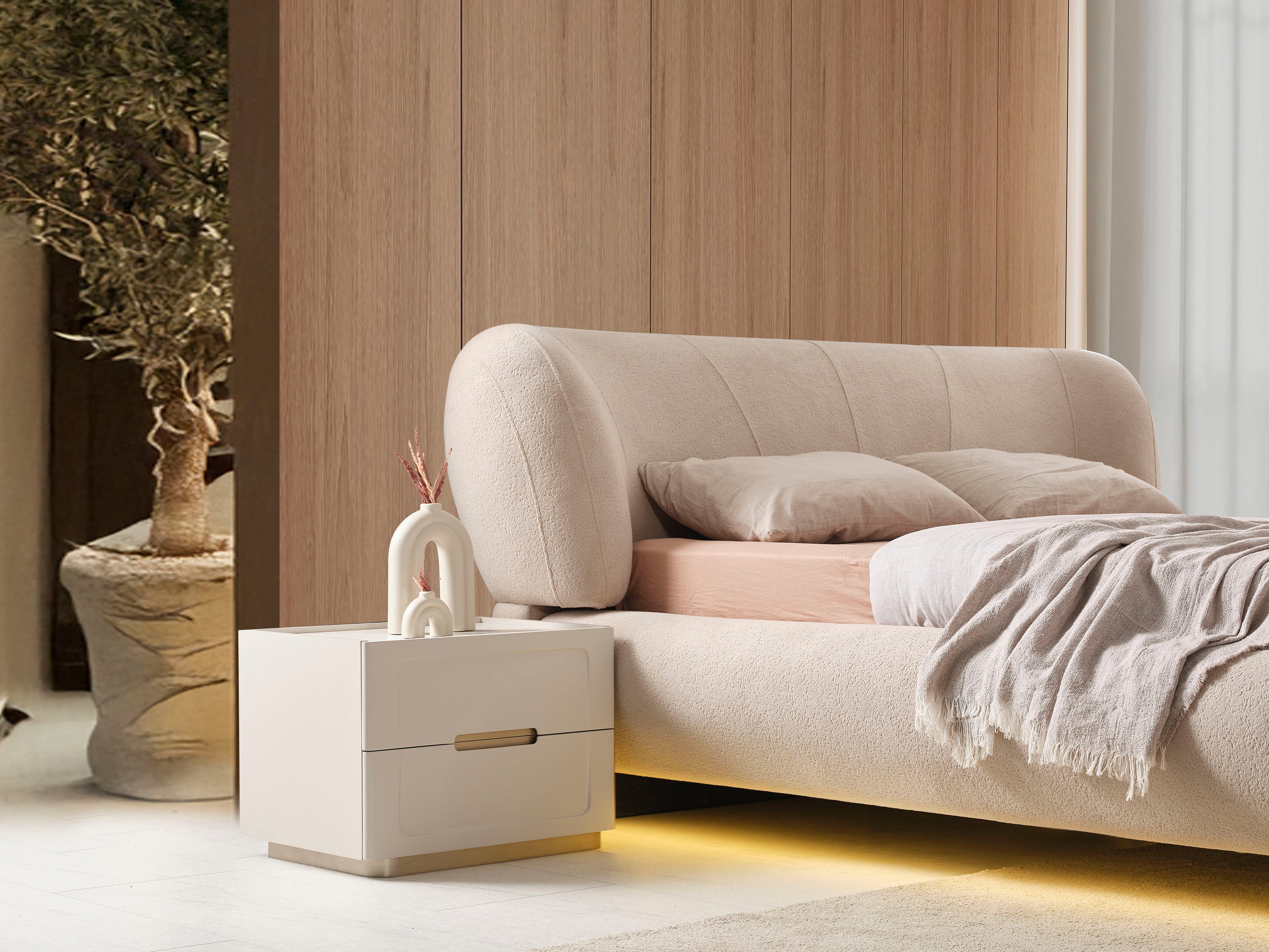Aspera Schlafzimmer - Set Modernes Komplettschlafzimmer mit 6-türigem Kleiderschrank und LED